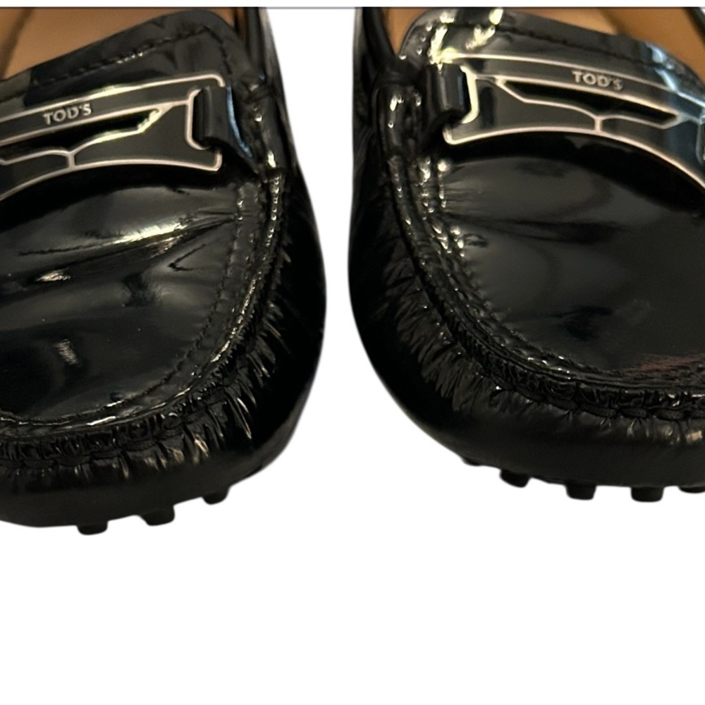 Tod’s Gommino driving patent leather loafers - Picture 8 of 12